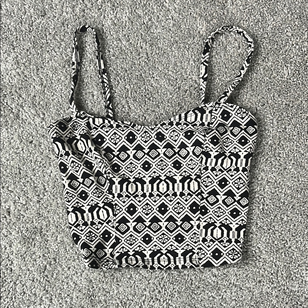 Black and White Patterned Women's Top